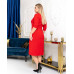 Модне жіноче плаття з розрізом на нозі червоне